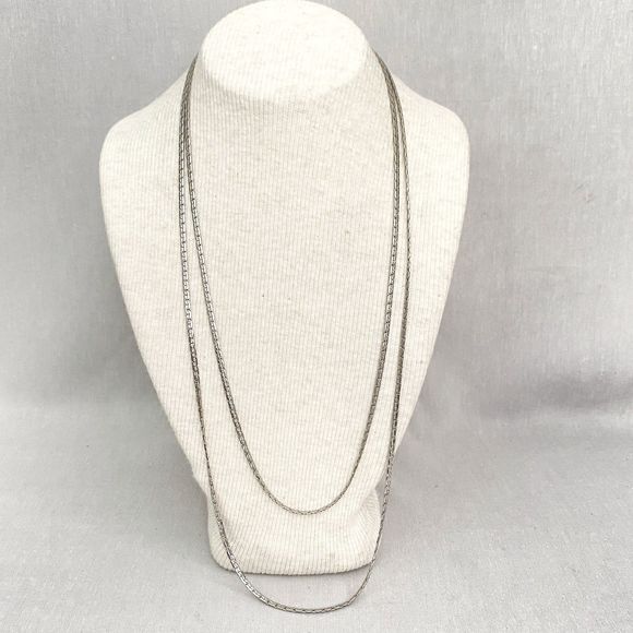 Monet Opera Necklace Silver Tone Flat Cobra Variation Links - Picture 2 of 8